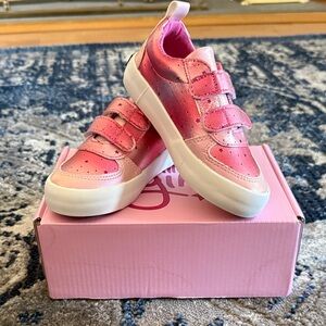 NWT Toddler girls Pink Sparkle Velcro Sneakers